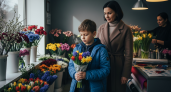 Продавцы отказались продать цветы ребенку из-за «юридических нюансов»