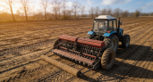 18 тысяч единиц техники: Волгоградские аграрии готовы к весеннему севу на 90%