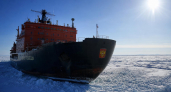 Катя Гордон отправилась на Северный полюс в круиз с ледоколом и вертолетом