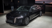 Hongqi представила в России обновленный H5 с новым 15,6-дюймовым экраном