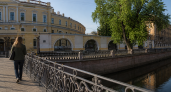 В Петербурге срубили 116-летний тополь ради защиты объекта культурного наследия