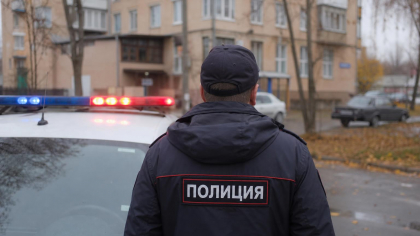В Кемерове давний конфликт соседей по подъезду закончился откушенным носом